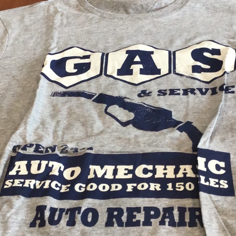 Tee shirt with Gas and pump